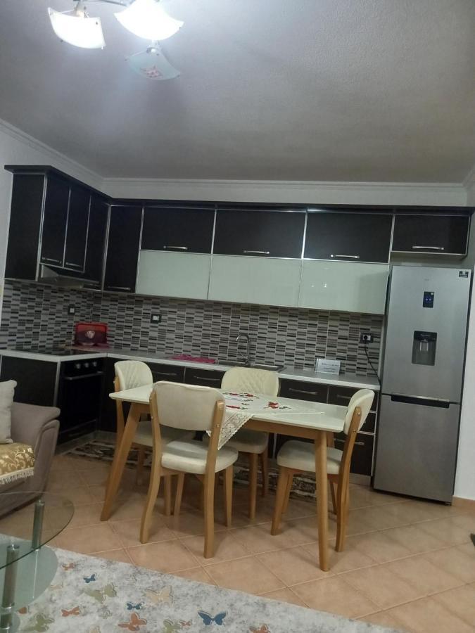 Kamez Villa Cerpja מראה חיצוני תמונה