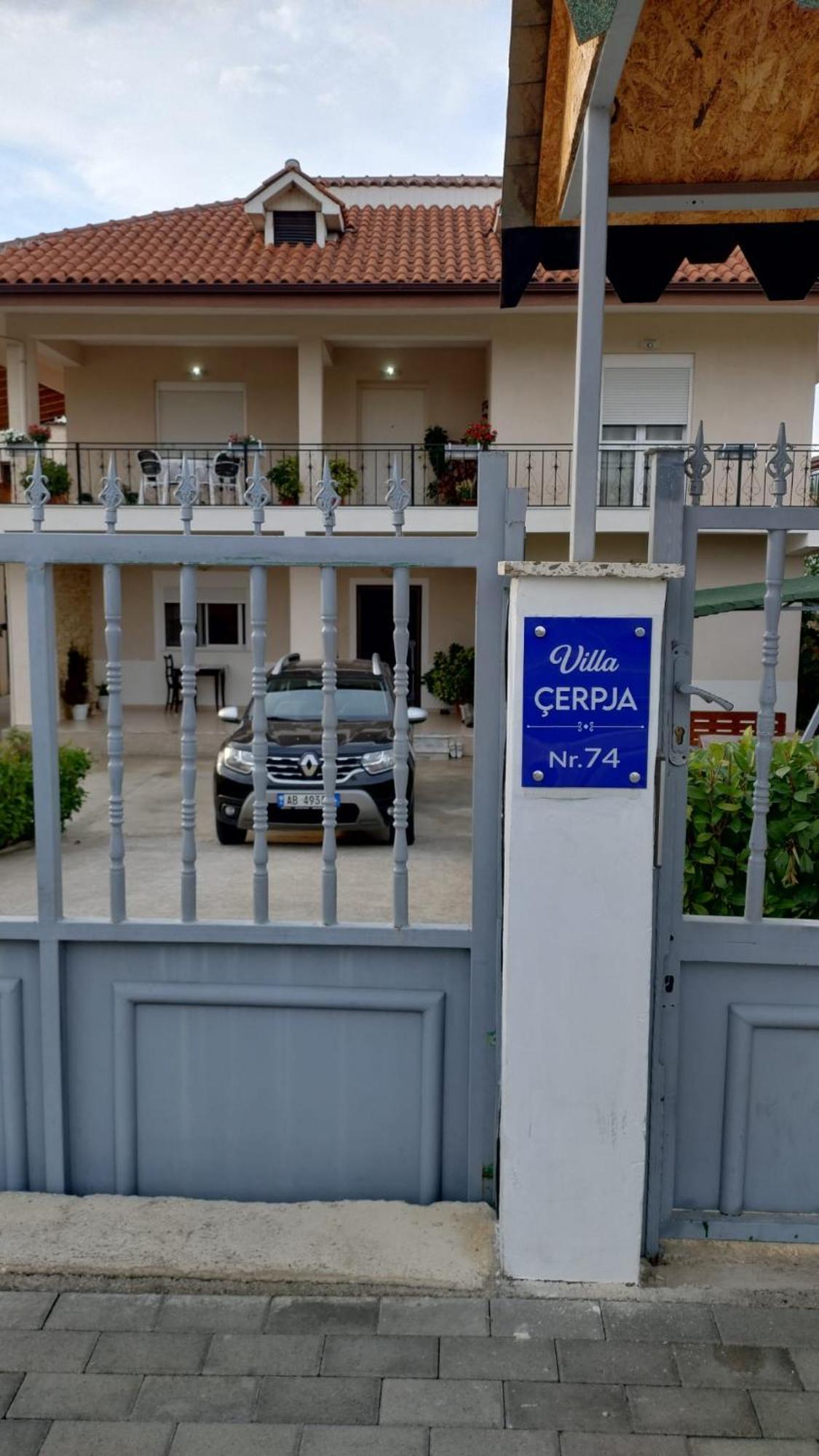 Kamez Villa Cerpja מראה חיצוני תמונה